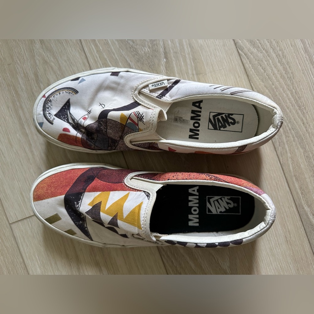 Vans x MoMA classic slip on ‘Vasily Kandinsky’ Mens 8/Women’s 9.5